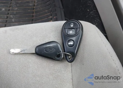 2011 Subaru Impreza 2.5I from USA, damaged, VIN JF1GE6A66BH512507